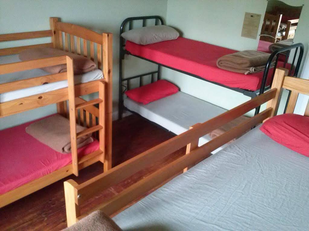 Albergue Roots & Boots Сантьяго-де-Компостела Екстер'єр фото