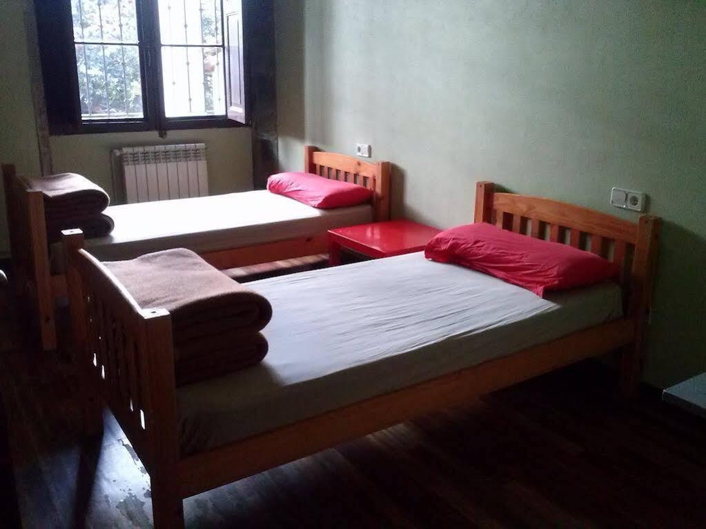 Albergue Roots & Boots Сантьяго-де-Компостела Екстер'єр фото